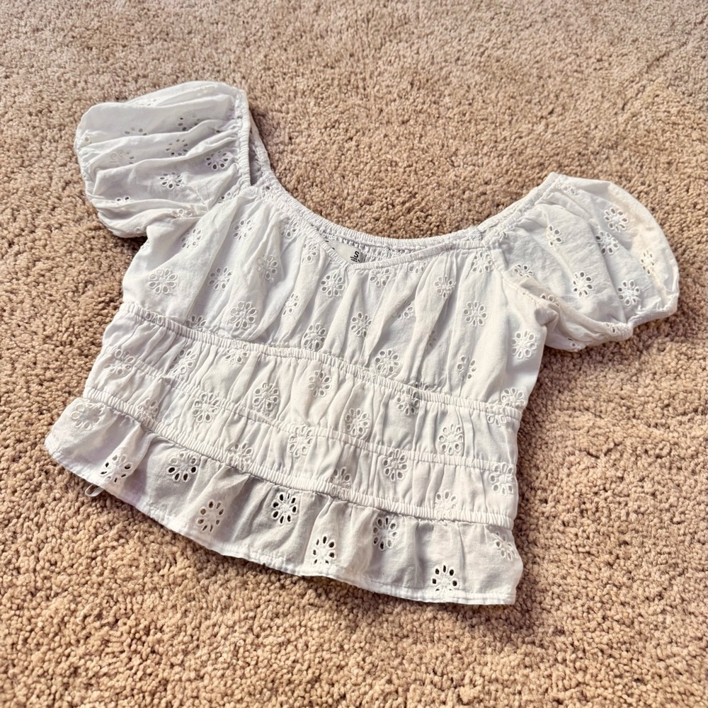 Hollister White Eyelet Short Sleeve Blouse